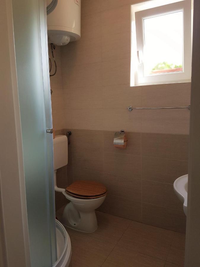 Apartmani Ljerka Малинська Екстер'єр фото